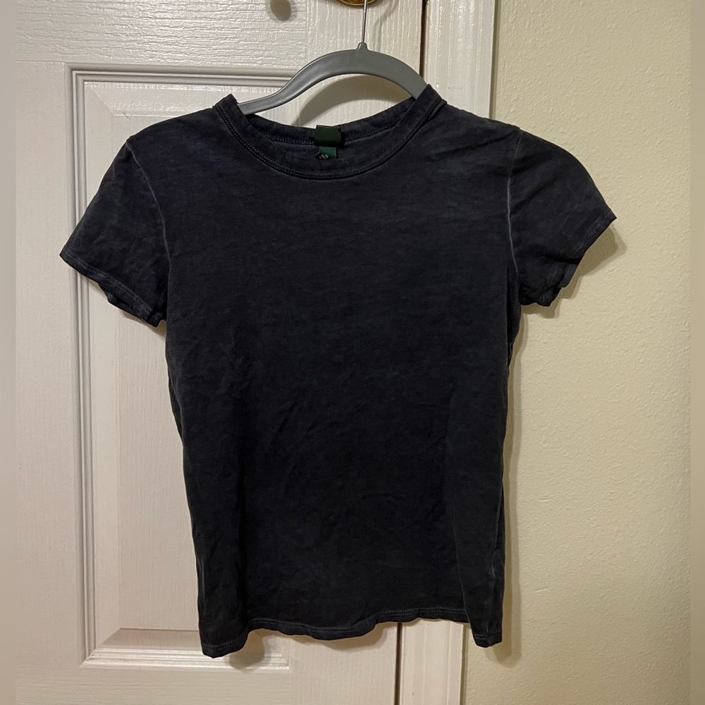 High neck fitted baby tee. Wild Fable. XS